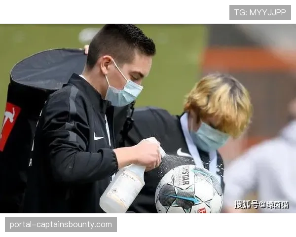 消息:德甲部分球场测试“智能地板”,捕捉球员转换启动加速度 消息:德甲部分球场测试“智能地板”,捕捉球员转换启动加速度